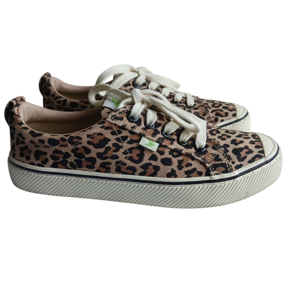 Cariuma Leopard Print Canvas Sneakers - Picture 2 of 5